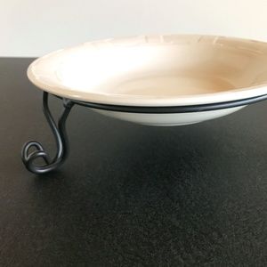 Longaberger pottery pasta / serving dish